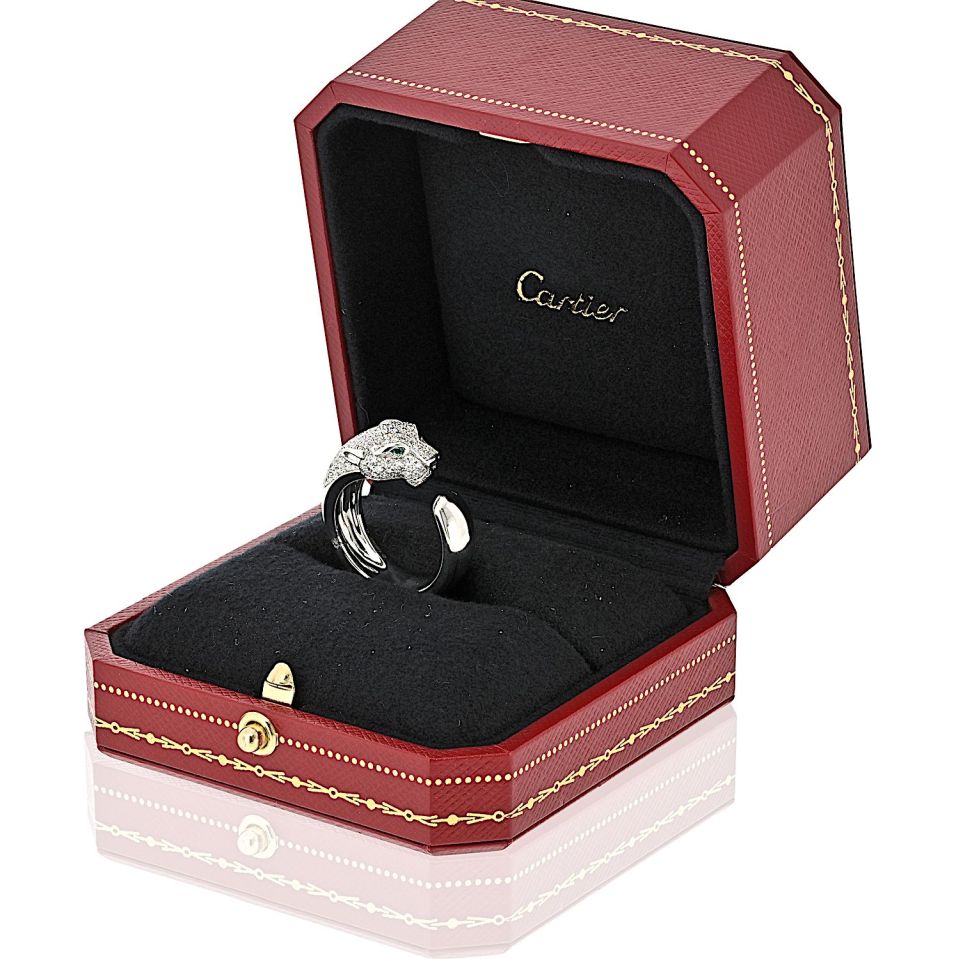 Carthttier Panthere 18K White Gold Pave Lakarda Ring
