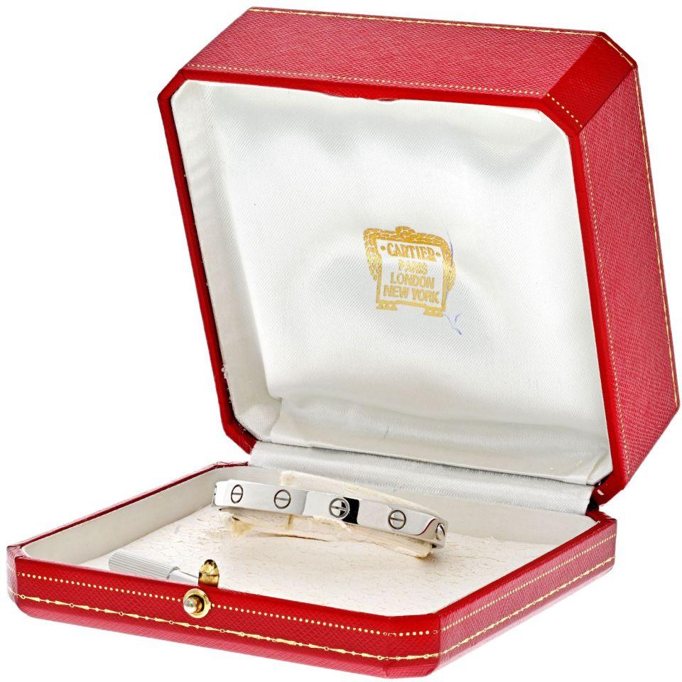 Carthttier 18K White Gold Older Model Size 16 Bracelet