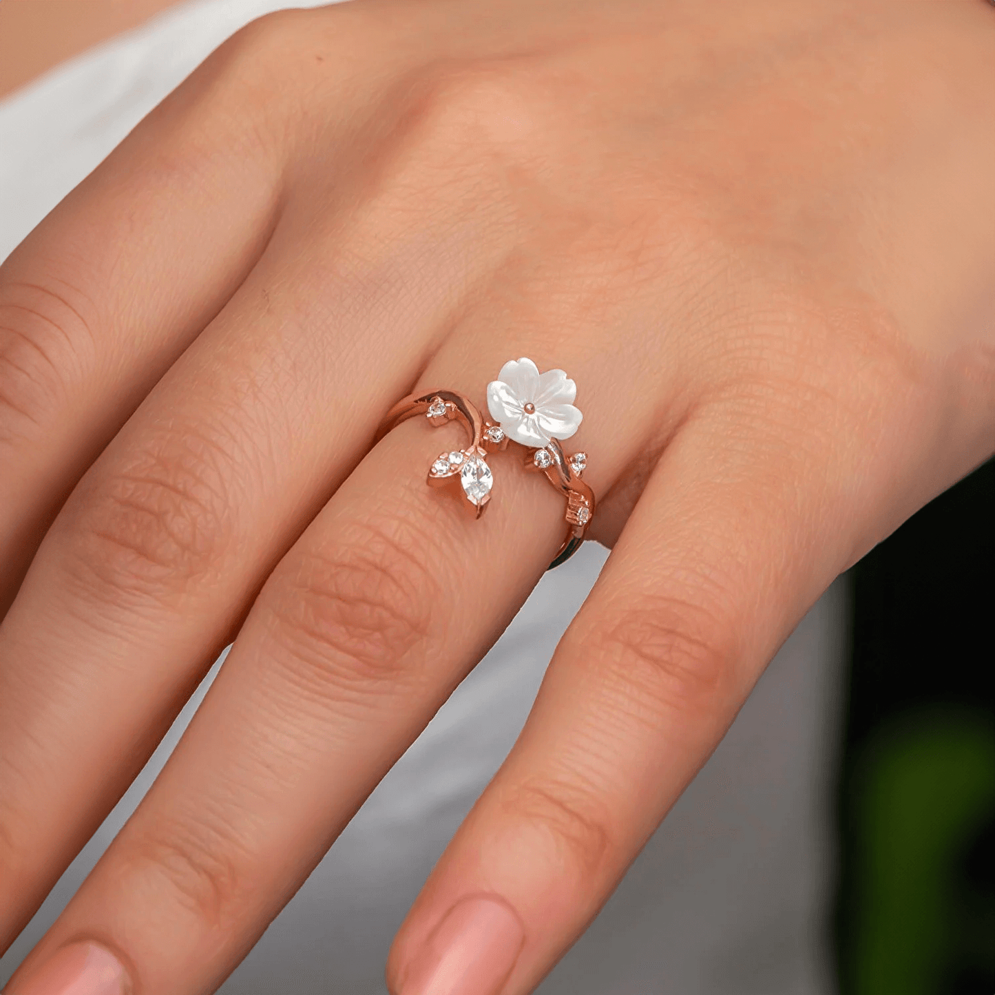 Sterling Silver Magnolia Flower Adjustable Women's Ring