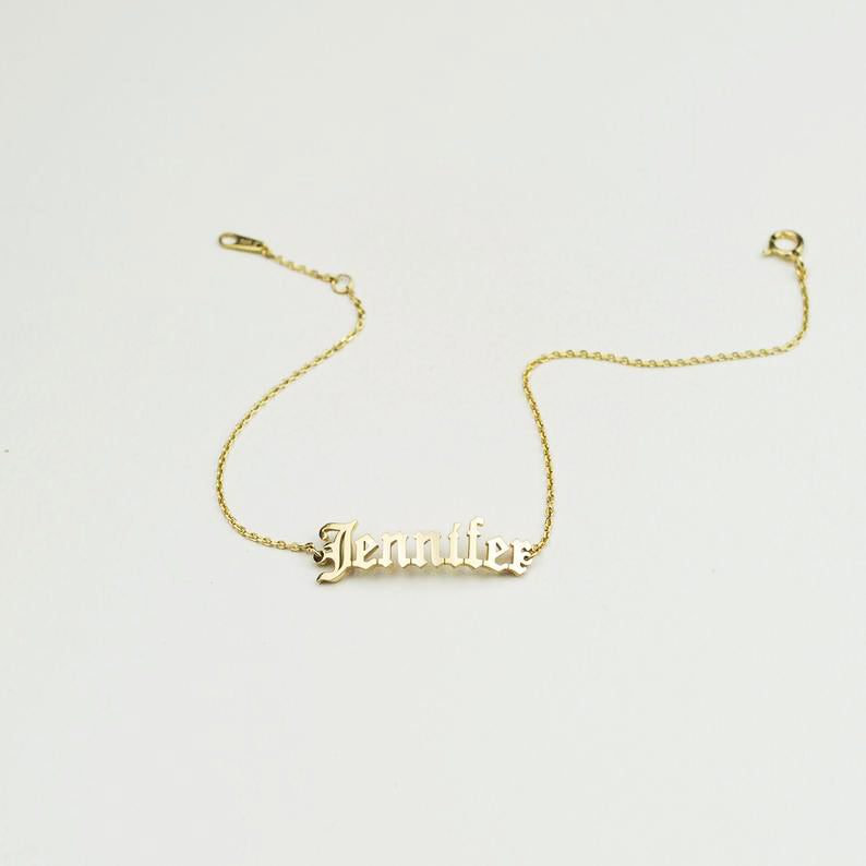 Personalized Bracelet Old English with Cable Chain