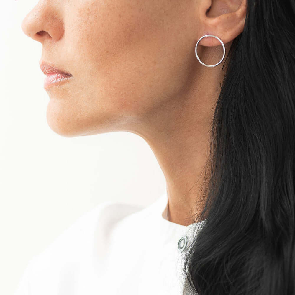 Forward Facing Hoop Earrings Solid Gold Jewelry for Women