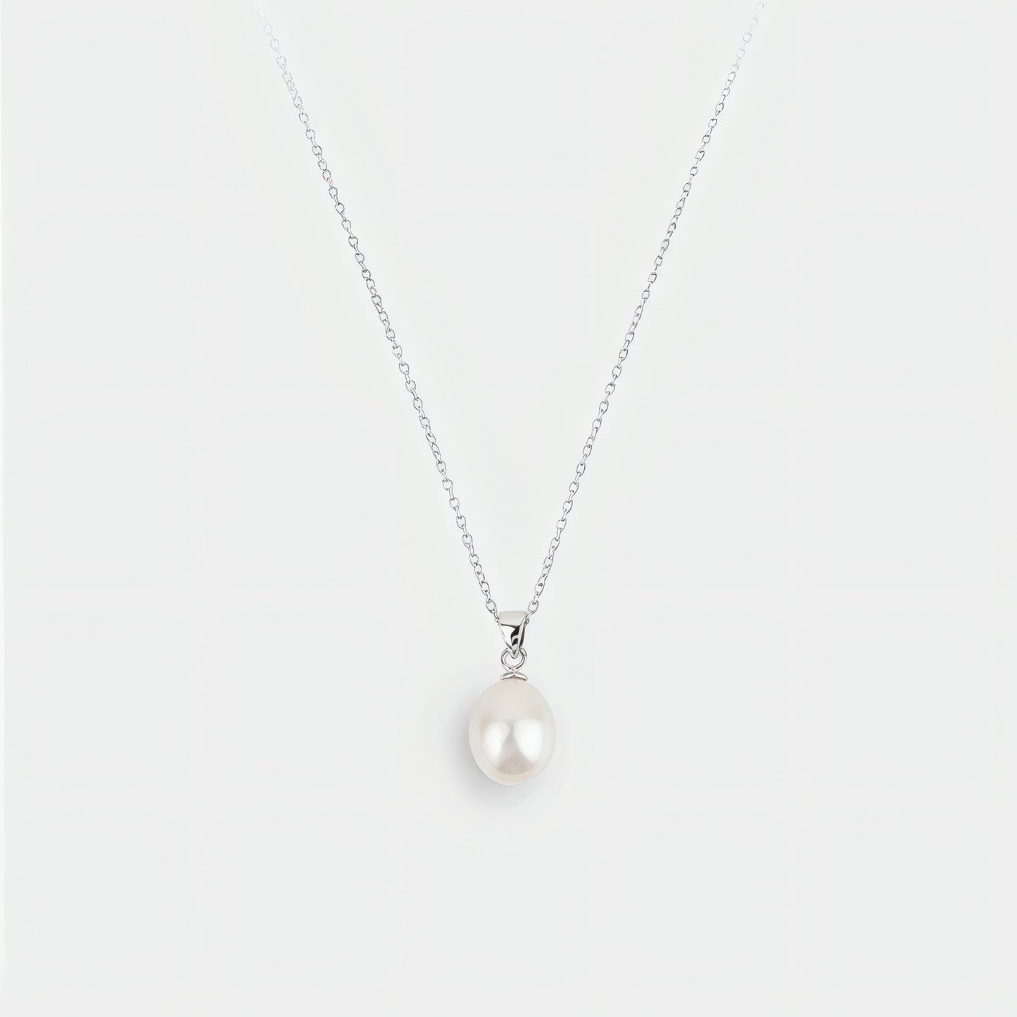 Oval Pearl Necklace with Silver Cable Chain