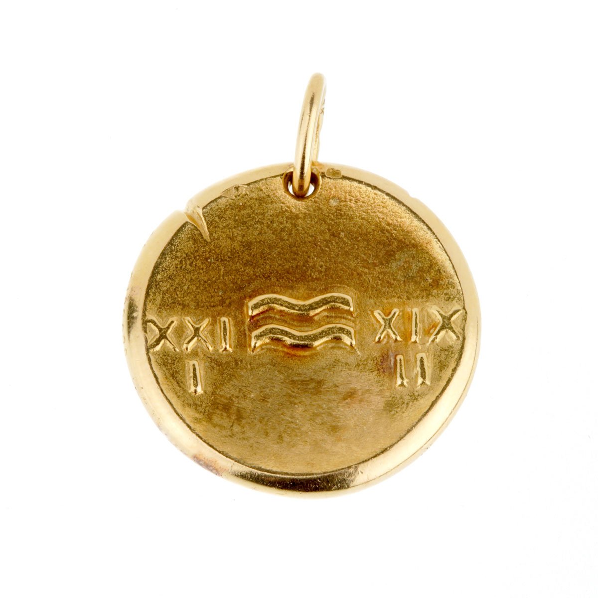 Vathtn Clthteef & Arpels Aquarius Zodiac Gold Pendant