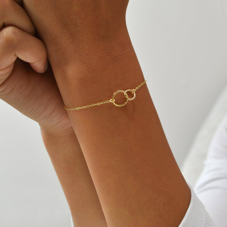 Friendship Bracelet Double Circle on Silver Cable Chain