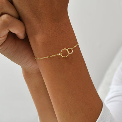 Friendship Bracelet Double Circle on Silver Cable Chain