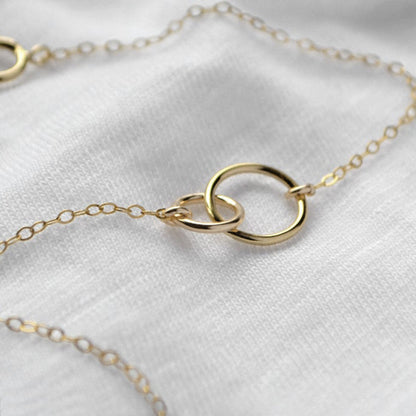 Friendship Bracelet Double Circle on Silver Cable Chain