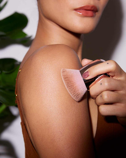 Body Sauce Body Luminizing Tint ¡ª Pearl Swirl