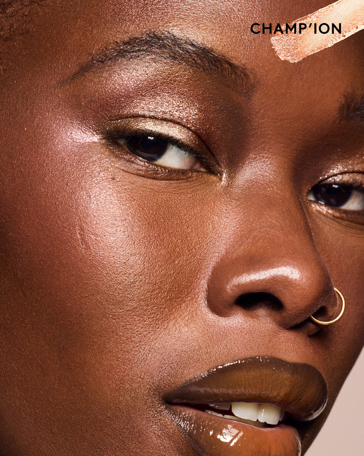 Shadowstix Longwear Eyeshadow Stick ¡ª Diamond Veil Champ'ion