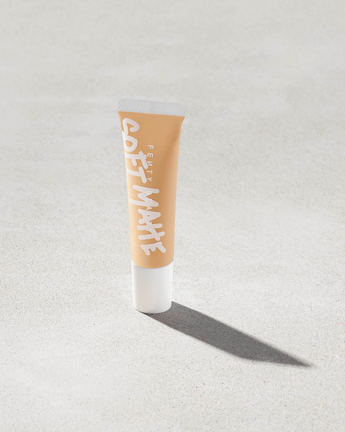 Pro Filt'r Soft Matte Longwear Foundation ¡ª #220