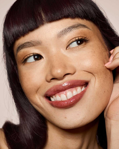 Gloss Bomb Universal Lip Luminizer ¡ª Hot Chocolit