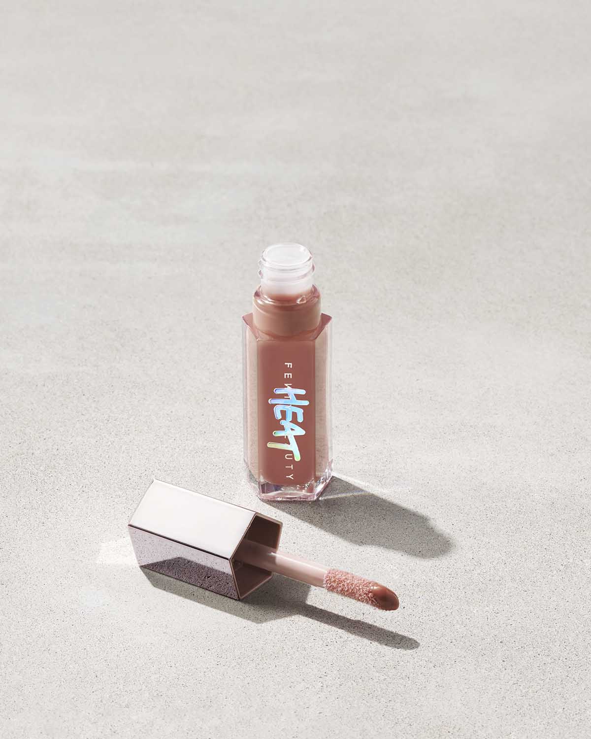 Gloss Bomb Heat Universal Lip Luminizer + Plumper ¡ª Fenty Glow Heat