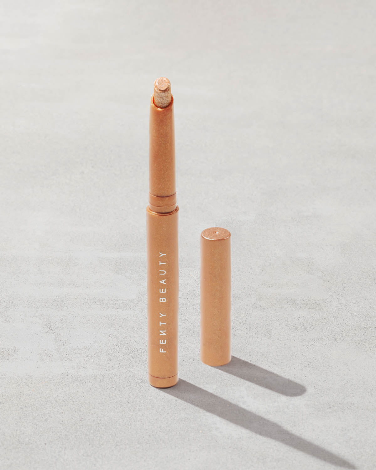 Shadowstix Longwear Eyeshadow Stick ¡ª Diamond Veil Champ'ion