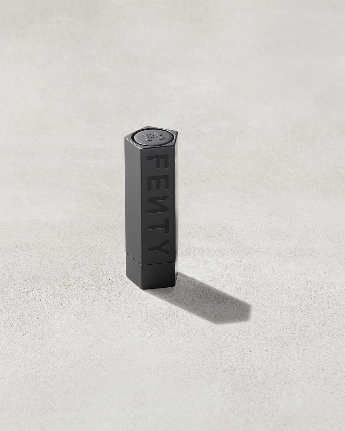 Fenty Icon The Case Semi-Matte Refillable Lipstick ¡ª Matte Black