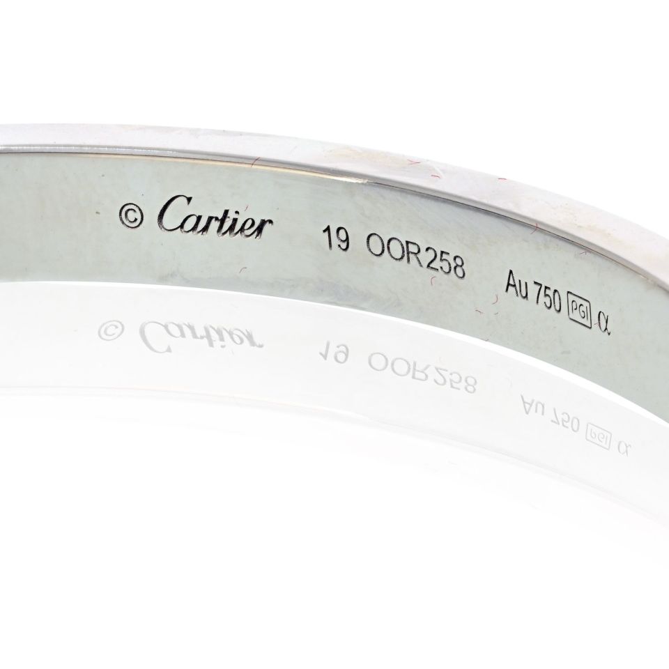 Carthttier Love 18K White Gold Pave Diamonds Size 19 Bracelet