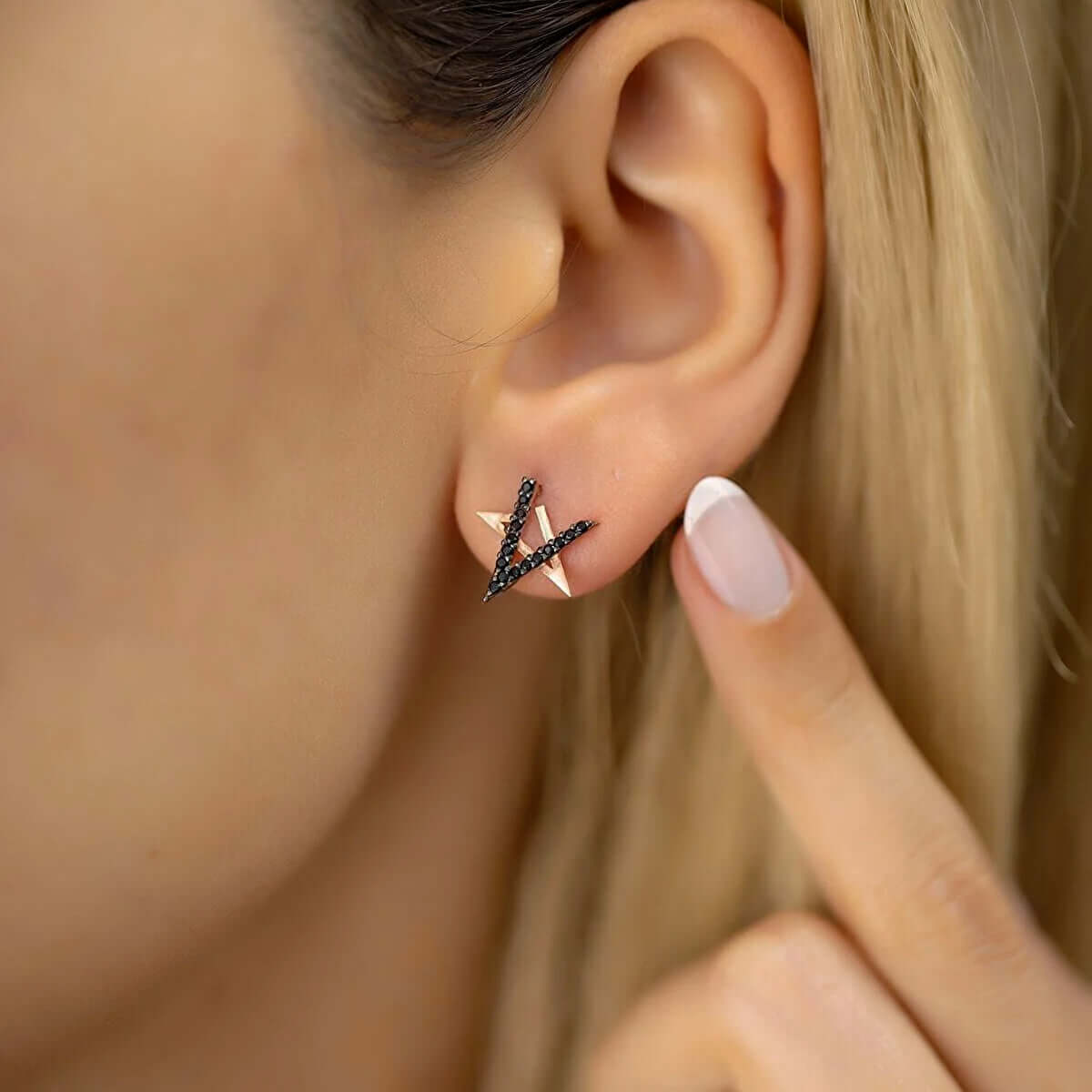 Black Zirconia Rose Gold Plated Earrings Chic and Sophisticated Jewelry Accessory