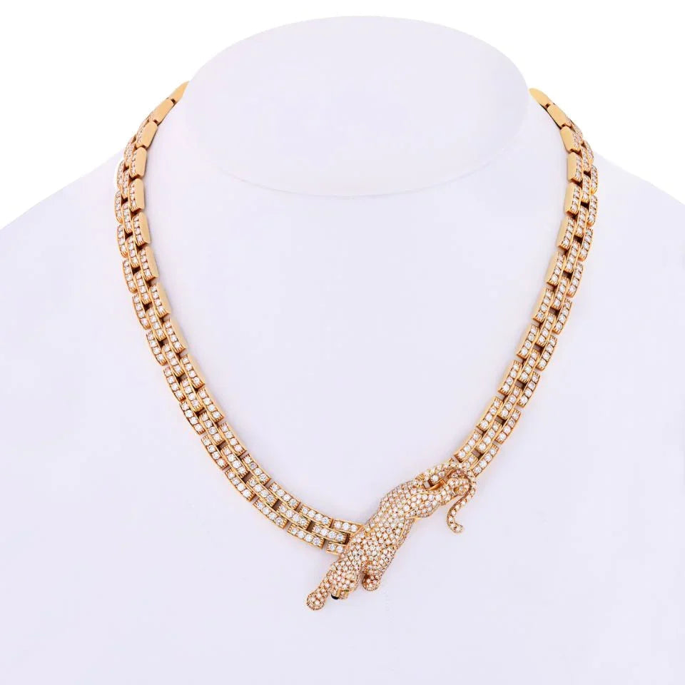 Carthttier Panthere 18K Yellow Gold 20 Carat Diamond, Emerald and Onyx Maillon Necklace