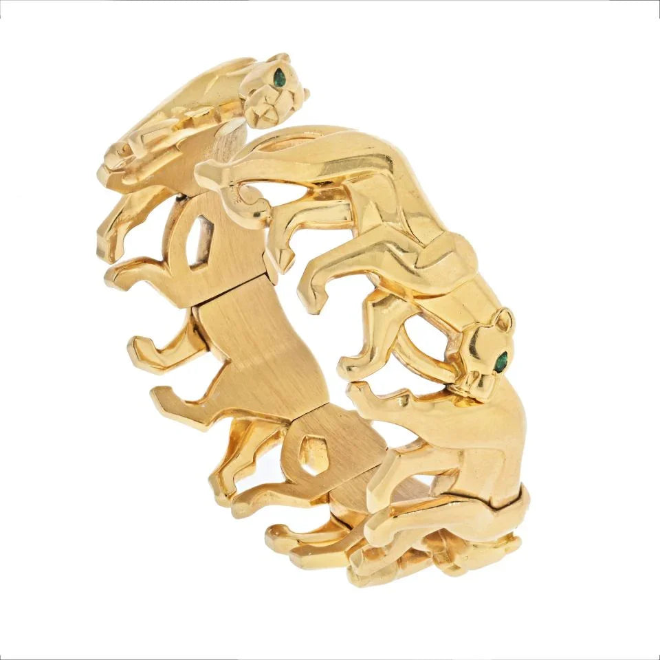 Carthttier 18K Yellow Gold Walking Pantheres Nakoura Cuff Bracelet