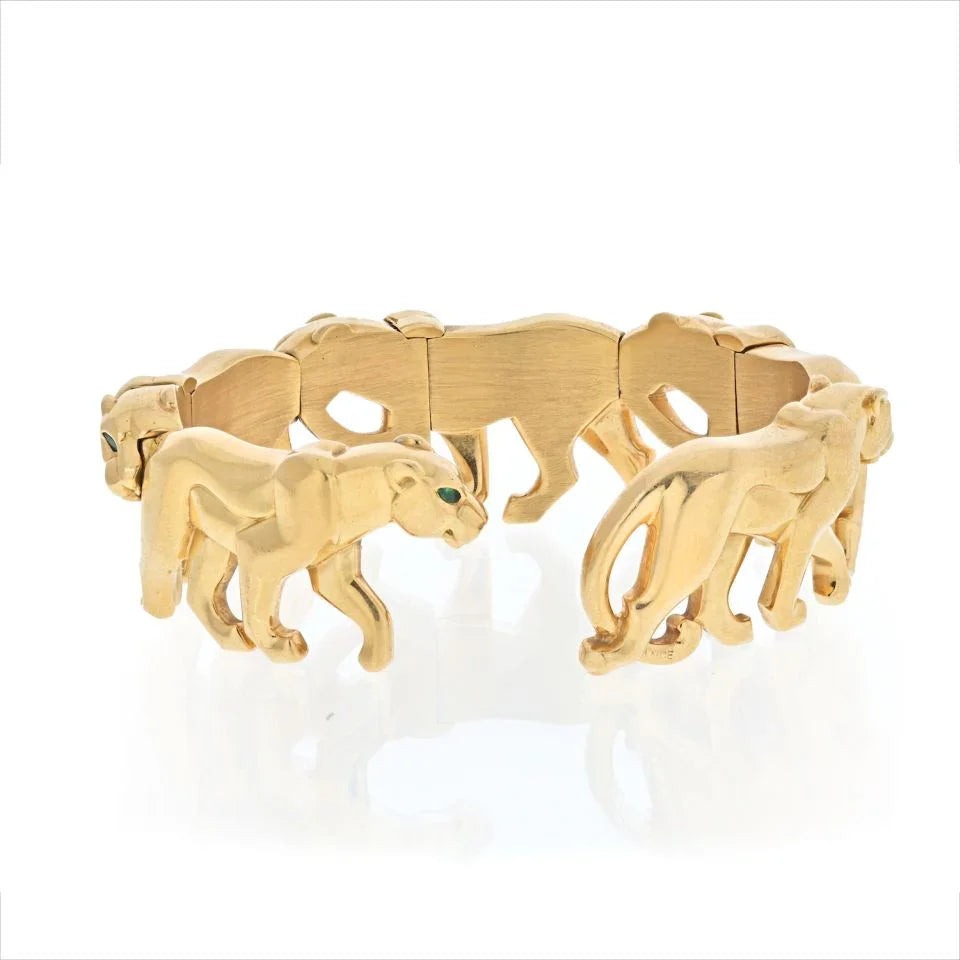 Carthttier 18K Yellow Gold Walking Pantheres Nakoura Cuff Bracelet