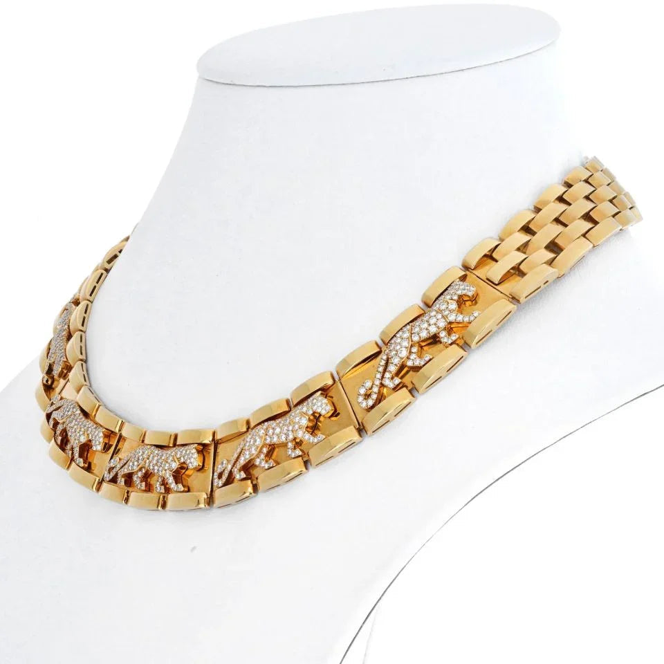 Carthttier 18K Yellow Gold Mahango Walking Panthere Diamond Collar Necklace