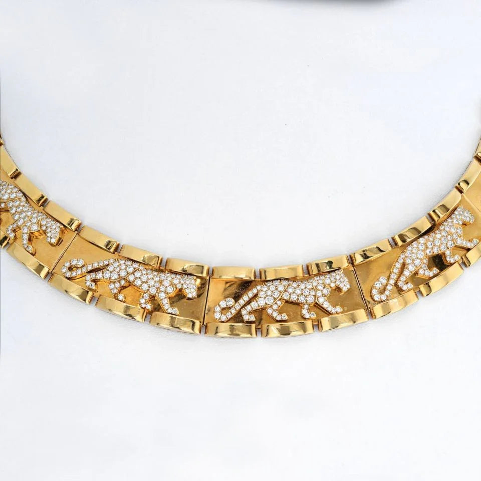 Carthttier 18K Yellow Gold Mahango Walking Panthere Diamond Collar Necklace