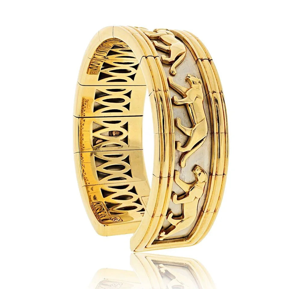 Carthttier 18K Yellow Gold Walking Panthere Bracelet