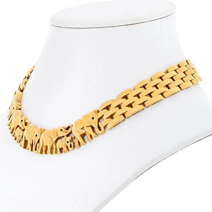 Carthttier 18K Yellow Gold Walking Elephant Maillon Necklace