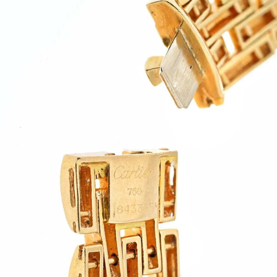 Carthttier 18K Yellow Gold Walking Elephant Maillon Necklace