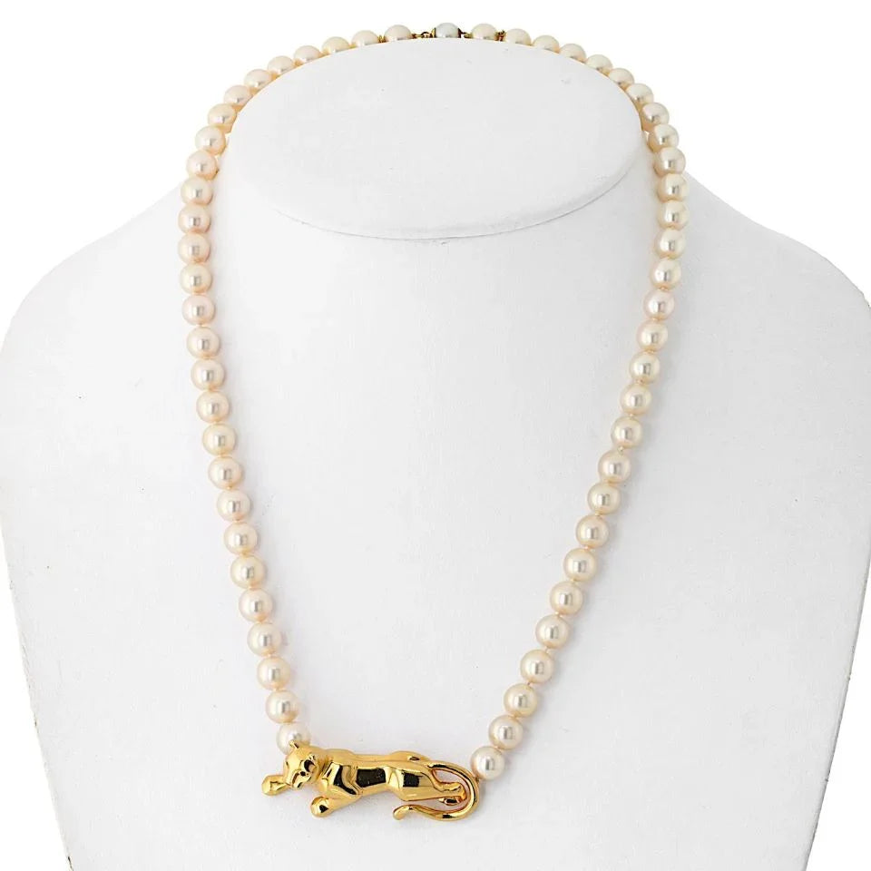 Carthttier 18K Yellow Gold Panthere On A Pearl String Necklace