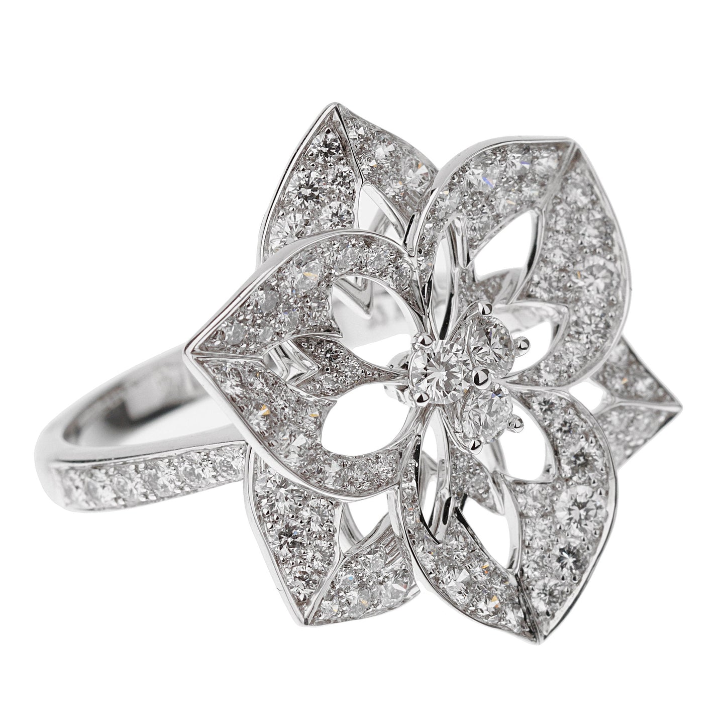 bothtucheron Large Flower Diamond 18k White Gold Cocktail Ring Sz 6 1/4