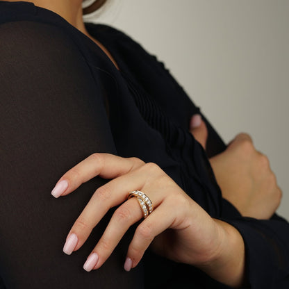 Carthttier Nouvelle Vague Diamond Bypass 18k Yellow Gold Cocktail Ring