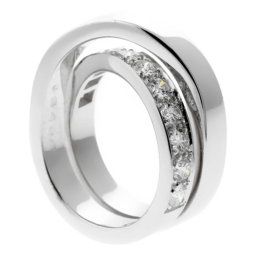 Carthttier Nouvelle Vague Diamond White Gold Crossover Ring