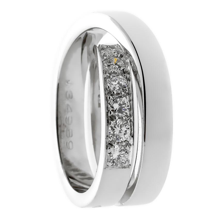 Carthttier Nouvelle Vague Diamond White Gold Crossover Ring