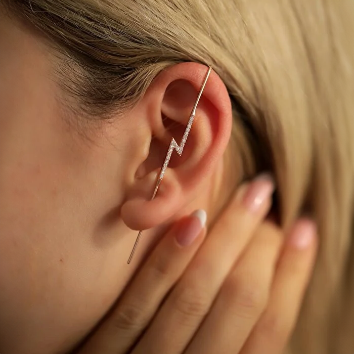 Cartilage Earring with Zirconia in Sterling Silver Trendy Jewelry