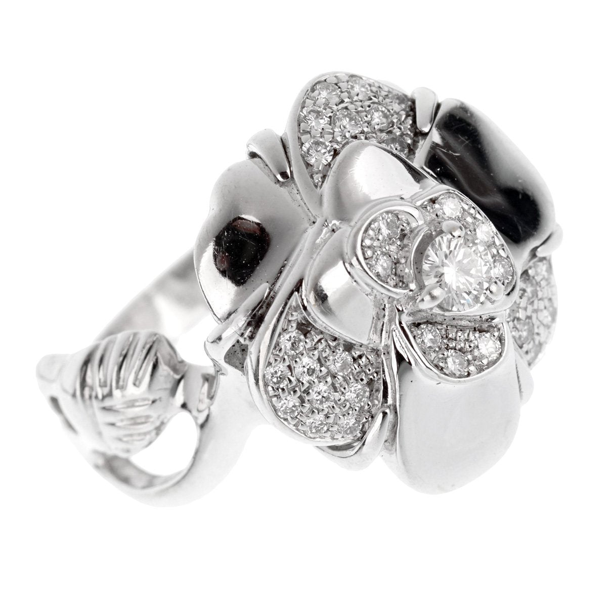 Chathtnel Camellia White Gold Diamond Ring