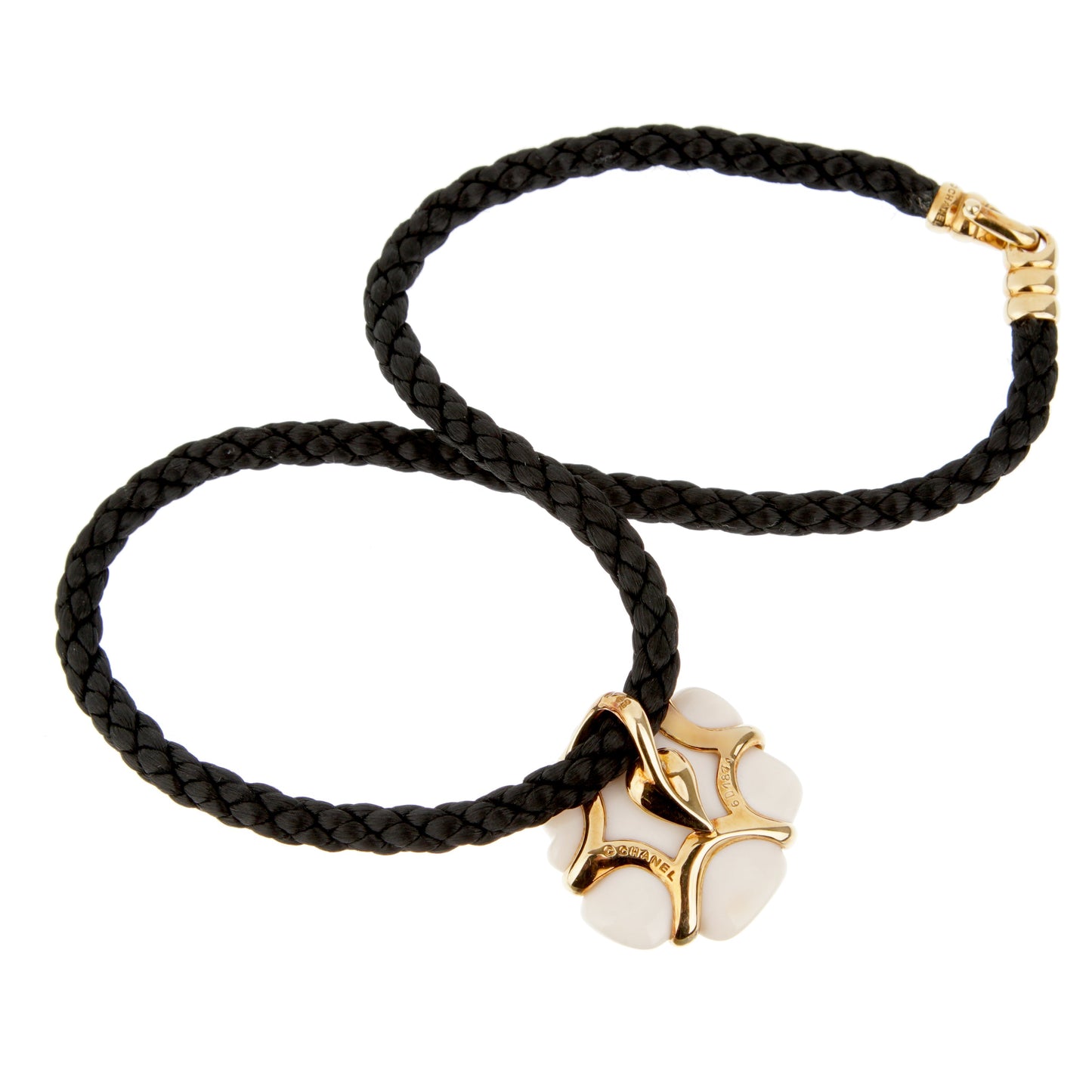 Chathtnel Camellia Agate Vintage Gold Pendant Necklace