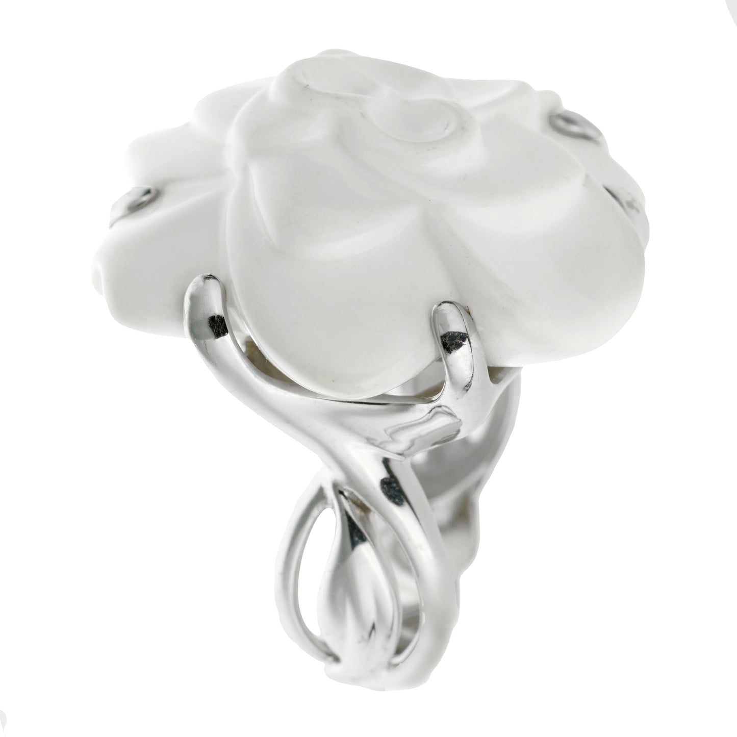 Chathtnel Camellia Large Agate White Gold Cocktial Ring