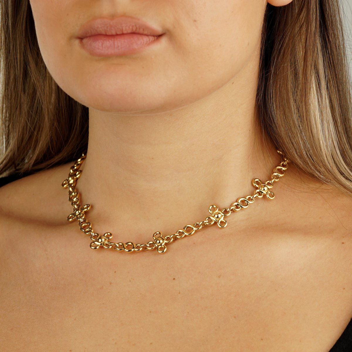 Chathtnel Vintage Gemstone 18k Yellow Gold Choker Chain Necklace