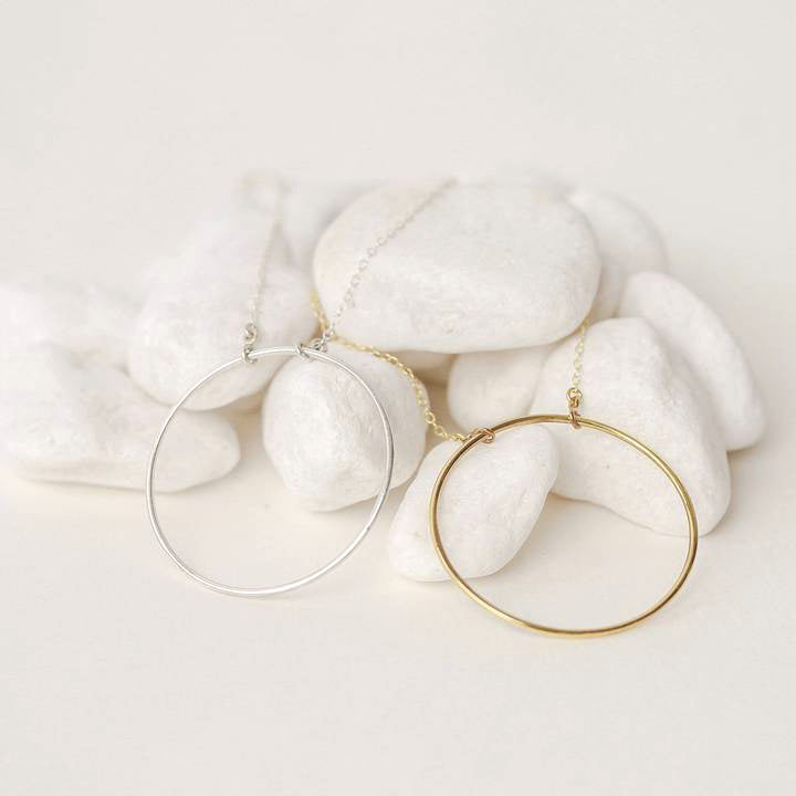 Circle Pendant Necklace for Women Dainty Chain Jewelry