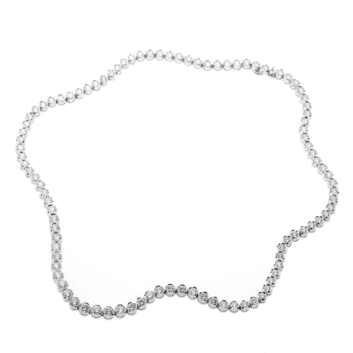 Frthted of Paris Diamond Tennis Necklace in 18k White Gold