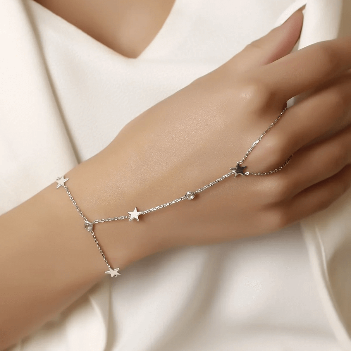 Stars Hand Chain Silver Slave Bracelet with Zircon