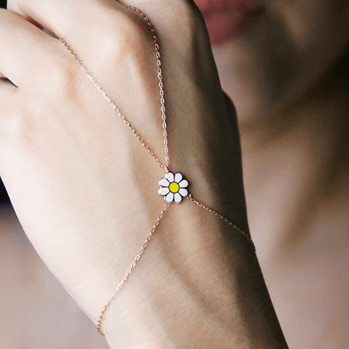 Hand Chain Bracelet and Ring with Daisy Charm