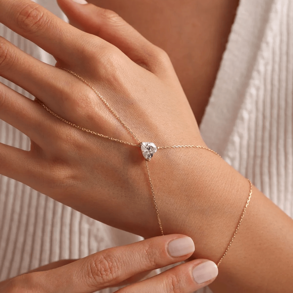 Heart Zircon Gemstone Hand Chain 925 Silver Bracelet