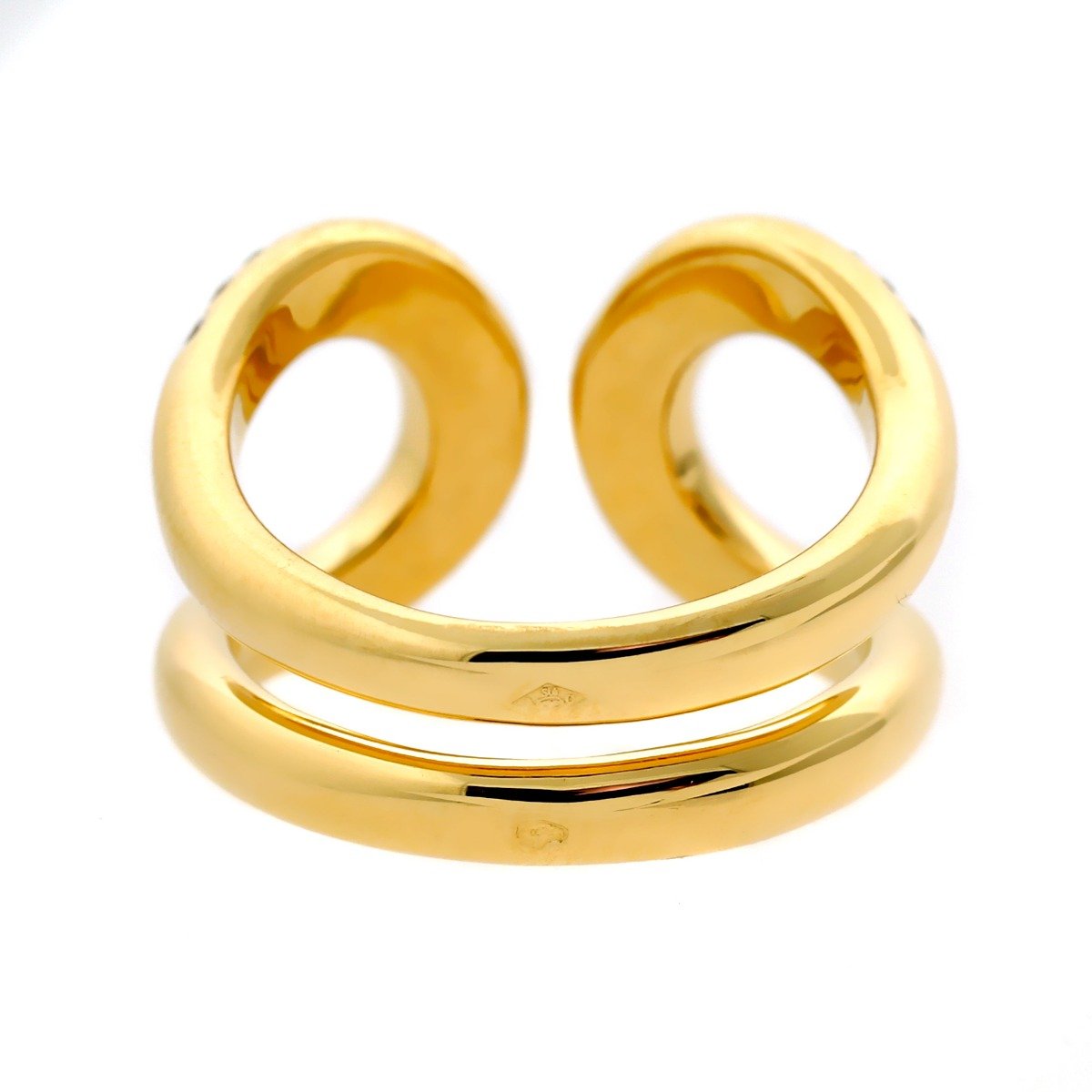 Herthtmes Diamond H 18k Yellow Gold Cocktail Ring