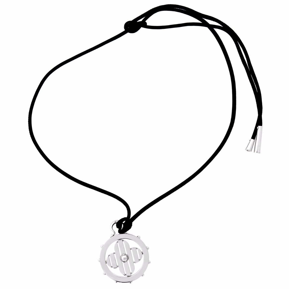 Lothtuis Vuithttton Flower 18k White Gold Leather Pendant Necklace