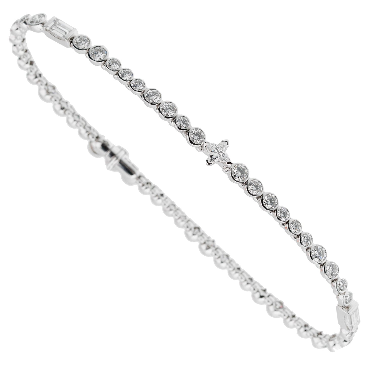 Lothtuis Vuithttton High Jewelry Diamond 18k White Gold Tennis Bracelet