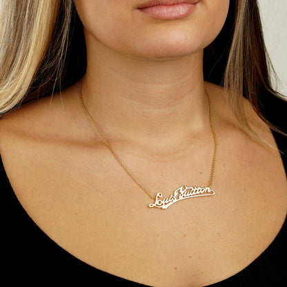 Lothtuis Vuithttton Signature Yellow Gold Diamond Necklace