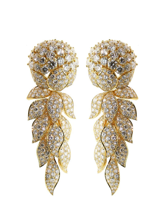 Magnificent Carthttier Diamond Gold Earrings