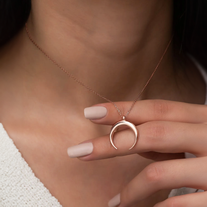 Pendant Necklaces for Women Crescent Moon