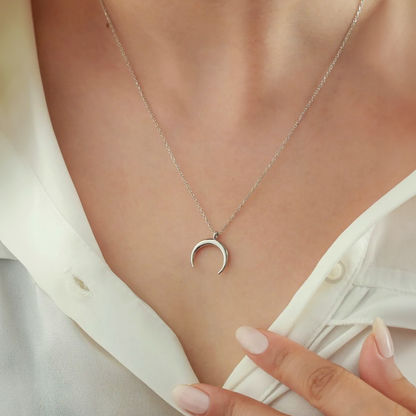 Pendant Necklaces for Women Crescent Moon
