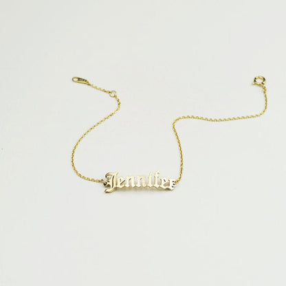 Personalized Bracelet Old English with Cable Chain